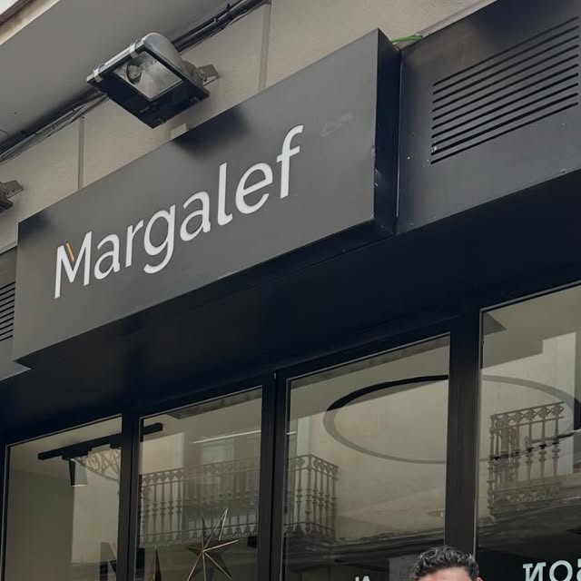 L'equip de la botiga Margalef